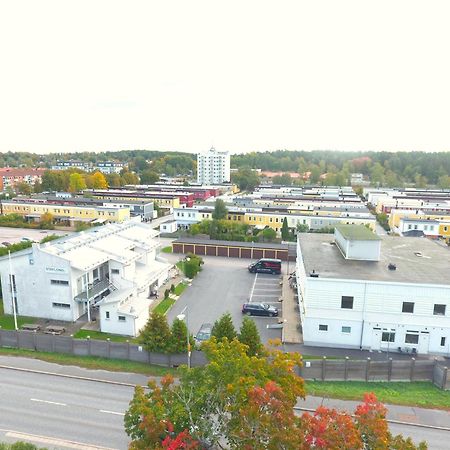 Staylong Hotell Taby Bagian luar foto